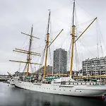 Weloveoostende - Spacious 150m From - Including Bed Linen And Final Clea-ning