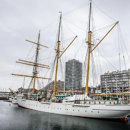Weloveoostende - Spacious 150m From - Including Bed Linen And Final Clea-ning
