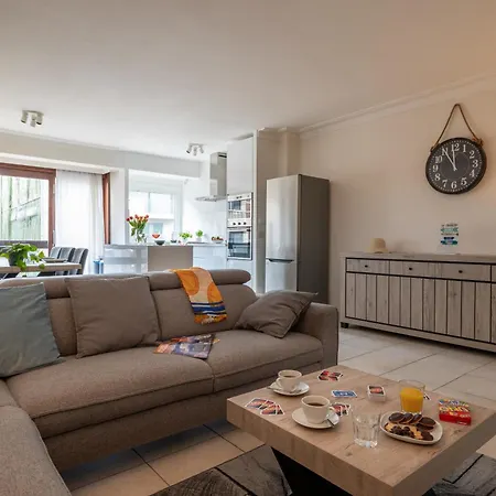 Appartement Weloveoostende - Newly Renovated Large 150m From The - Including Bed Sheets And Final Clea-ning *