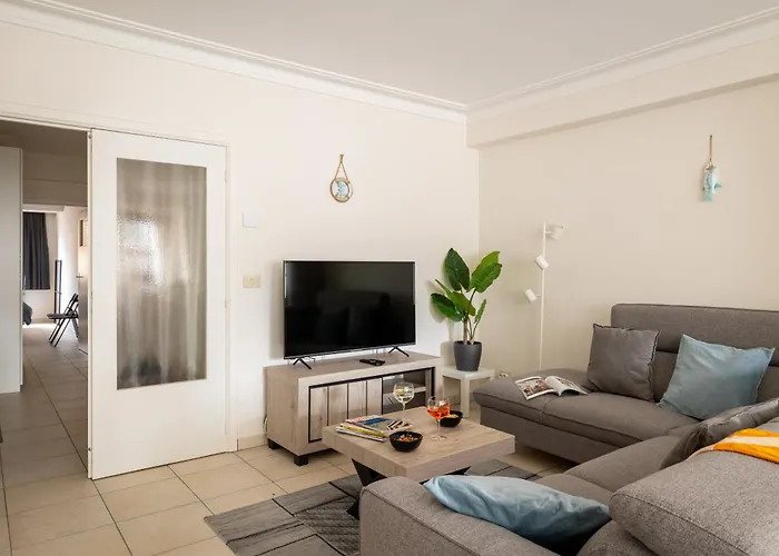 Weloveoostende - Newly Renovated Large 150m From The - Including Bed Sheets And Final Clea-ning