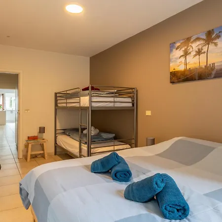 Weloveoostende - Newly Renovated Large 150m From The - Including Bed Sheets And Final Clea-ning * オステンド